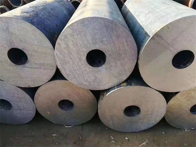 本溪35crmo厚壁无缝钢管