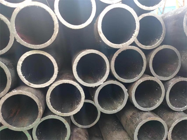 本溪10#结构用无缝钢管